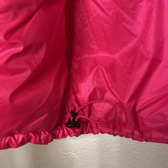 Calvin Klein Performance Mock Neck Zipper Vest - Crop - Hot Pink - Picture 5 of 5